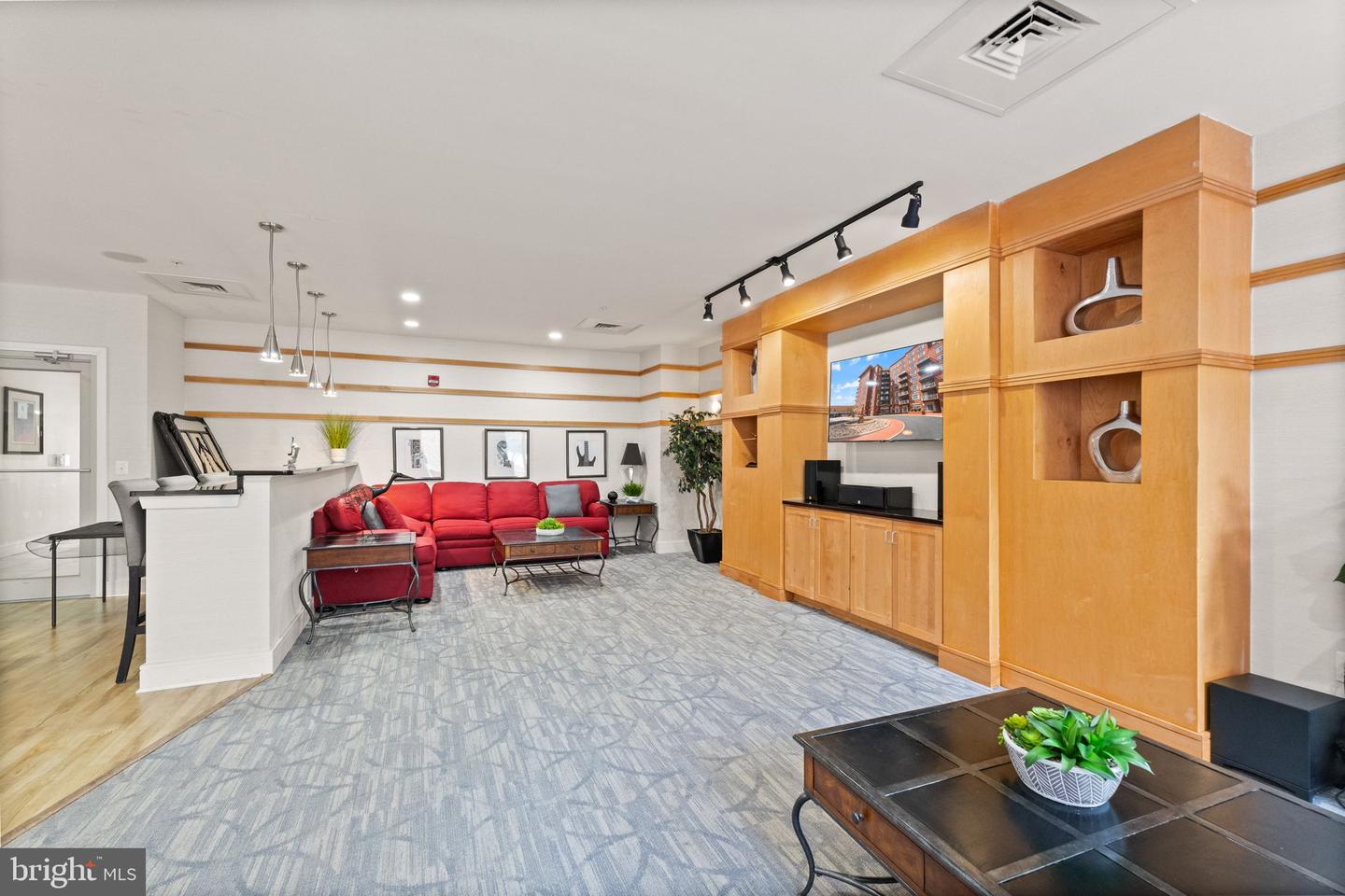 4490 MARKET COMMONS DR #602, FAIRFAX, Virginia 22033, 2 Bedrooms Bedrooms, ,2 BathroomsBathrooms,Residential,For sale,4490 MARKET COMMONS DR #602,VAFX2243188 MLS # VAFX2243188