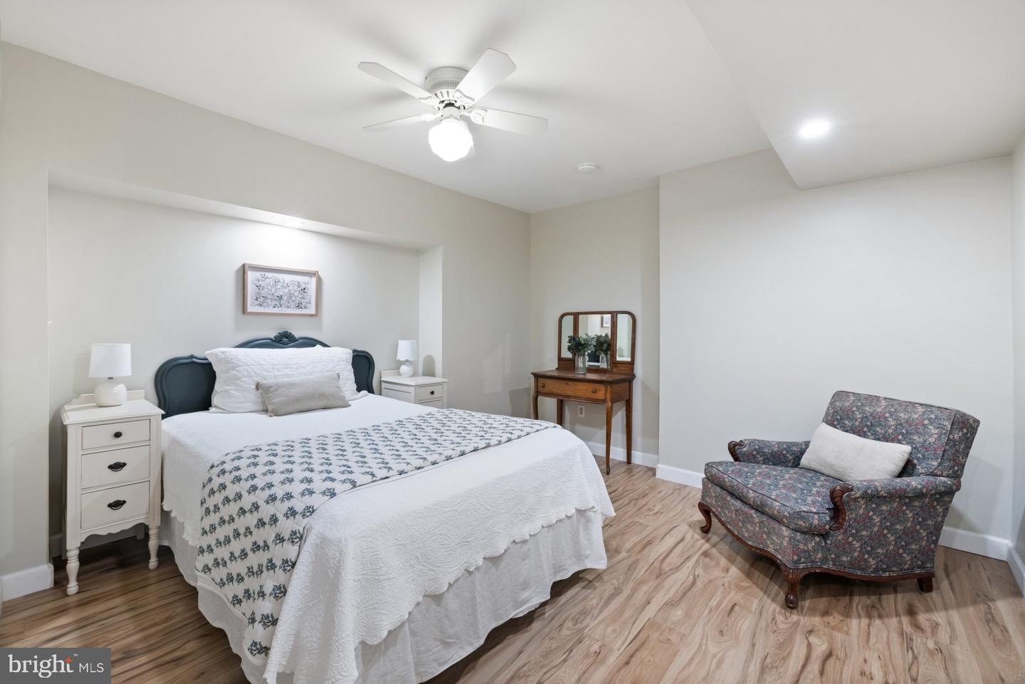 5747 WILSHIRE DR, WARRENTON, Virginia 20187, 4 Bedrooms Bedrooms, ,4 BathroomsBathrooms,Residential,For sale,5747 WILSHIRE DR,VAFQ2016804 MLS # VAFQ2016804