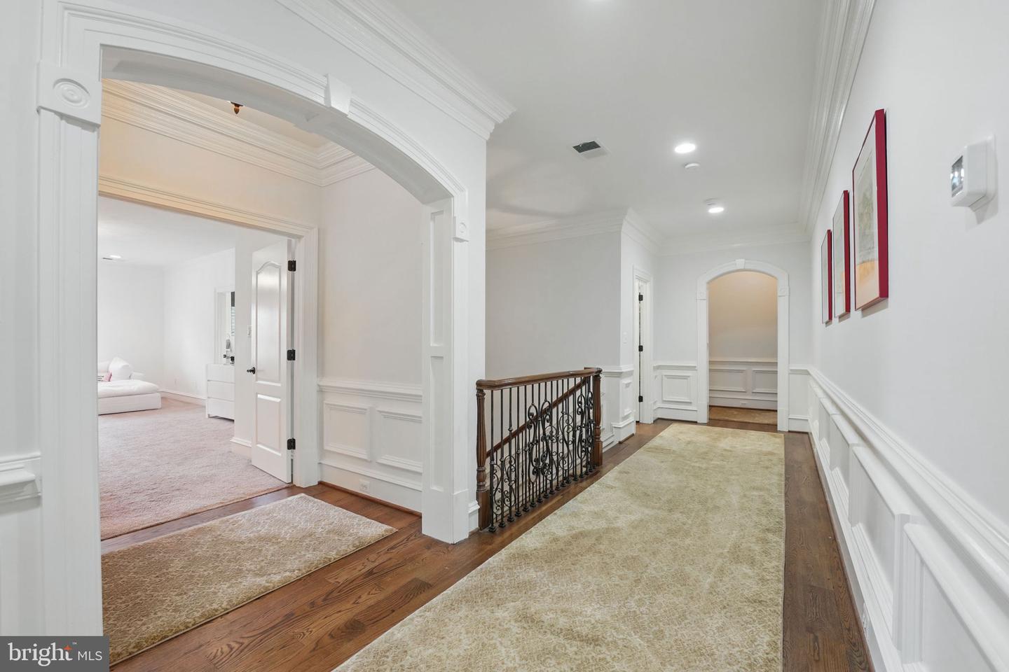 2555 VALE RIDGE CT, OAKTON, Virginia 22124, 5 Bedrooms Bedrooms, ,7 BathroomsBathrooms,Residential,For sale,2555 VALE RIDGE CT,VAFX2243554 MLS # VAFX2243554