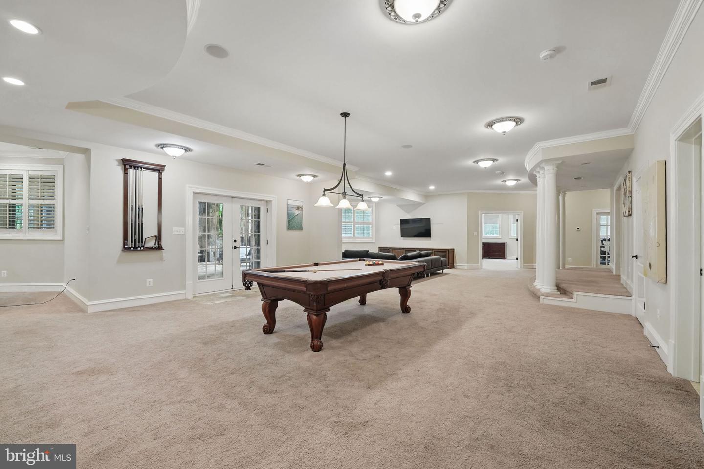2555 VALE RIDGE CT, OAKTON, Virginia 22124, 5 Bedrooms Bedrooms, ,7 BathroomsBathrooms,Residential,For sale,2555 VALE RIDGE CT,VAFX2243554 MLS # VAFX2243554