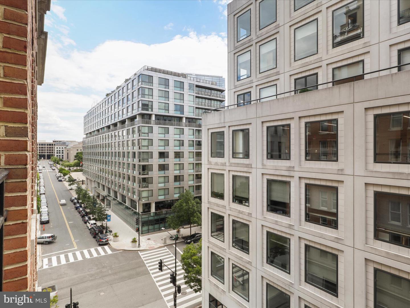 601 PENNSYLVANIA AVE NW #612, WASHINGTON, District Of Columbia 20004, 1 Bedroom Bedrooms, ,1 BathroomBathrooms,Residential,For sale,601 PENNSYLVANIA AVE NW #612,DCDC2202746 MLS # DCDC2202746