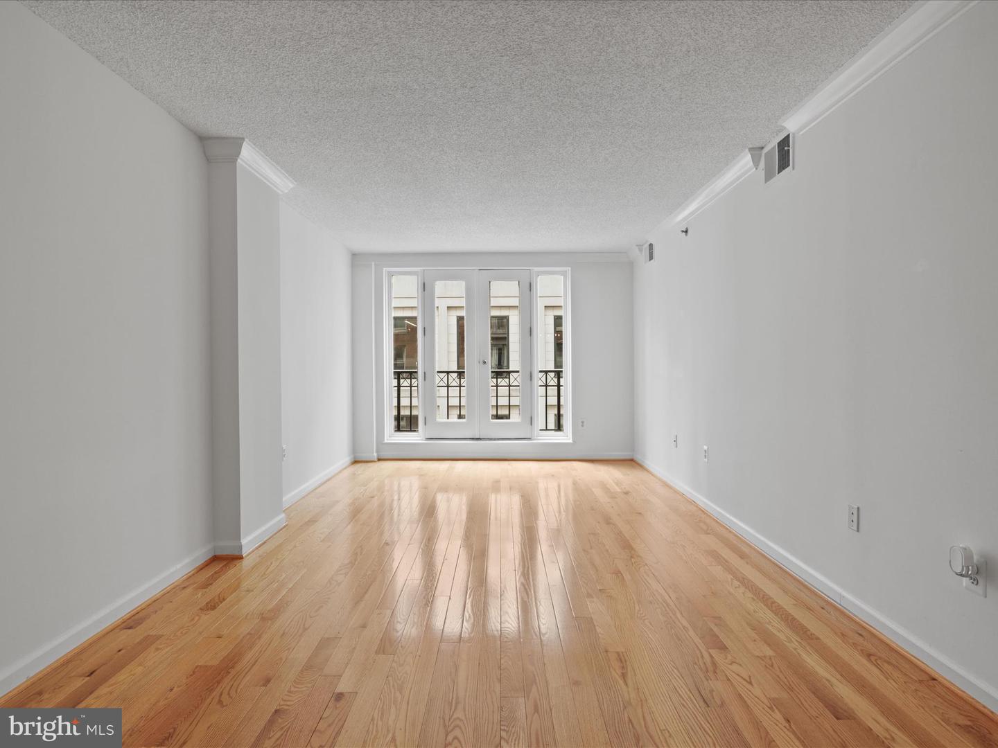 601 PENNSYLVANIA AVE NW #612, WASHINGTON, District Of Columbia 20004, 1 Bedroom Bedrooms, ,1 BathroomBathrooms,Residential,For sale,601 PENNSYLVANIA AVE NW #612,DCDC2202746 MLS # DCDC2202746