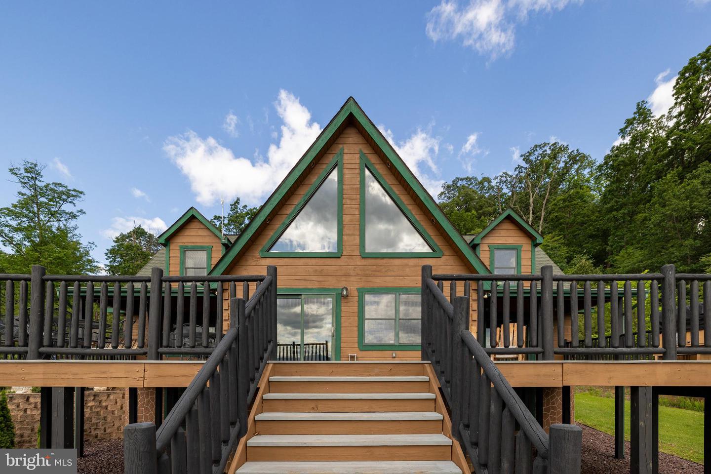225 LOG HOME PL, STANLEY, Virginia 22851, 5 Bedrooms Bedrooms, ,3 BathroomsBathrooms,Residential,For sale,225 LOG HOME PL,VAPA2004960 MLS # VAPA2004960