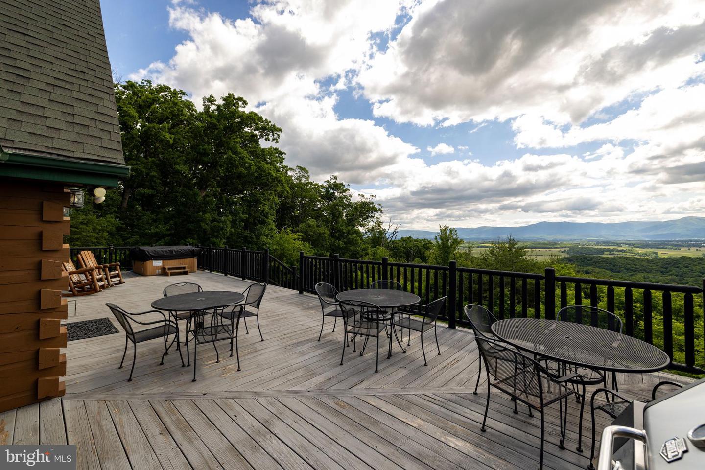225 LOG HOME PL, STANLEY, Virginia 22851, 5 Bedrooms Bedrooms, ,3 BathroomsBathrooms,Residential,For sale,225 LOG HOME PL,VAPA2004960 MLS # VAPA2004960
