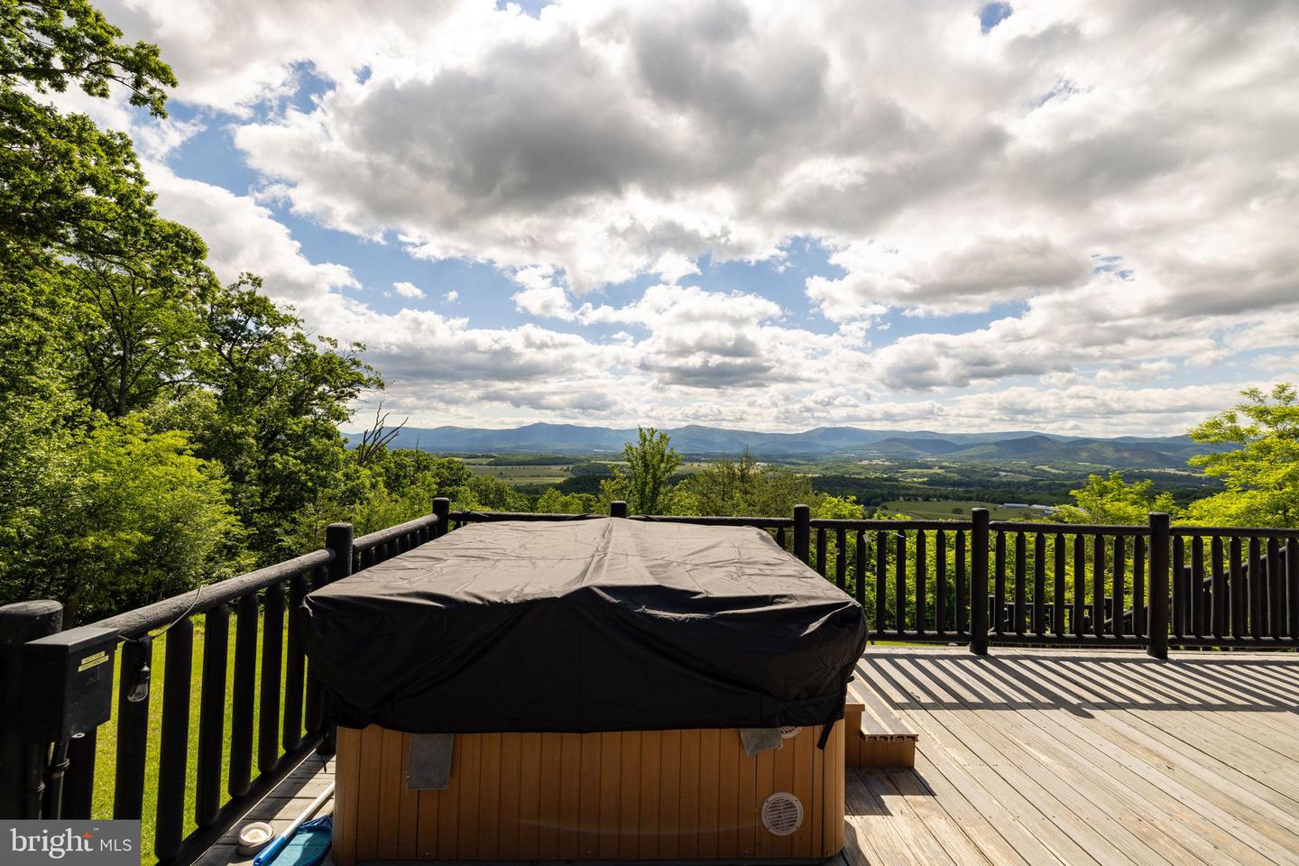 225 LOG HOME PL, STANLEY, Virginia 22851, 5 Bedrooms Bedrooms, ,3 BathroomsBathrooms,Residential,For sale,225 LOG HOME PL,VAPA2004960 MLS # VAPA2004960