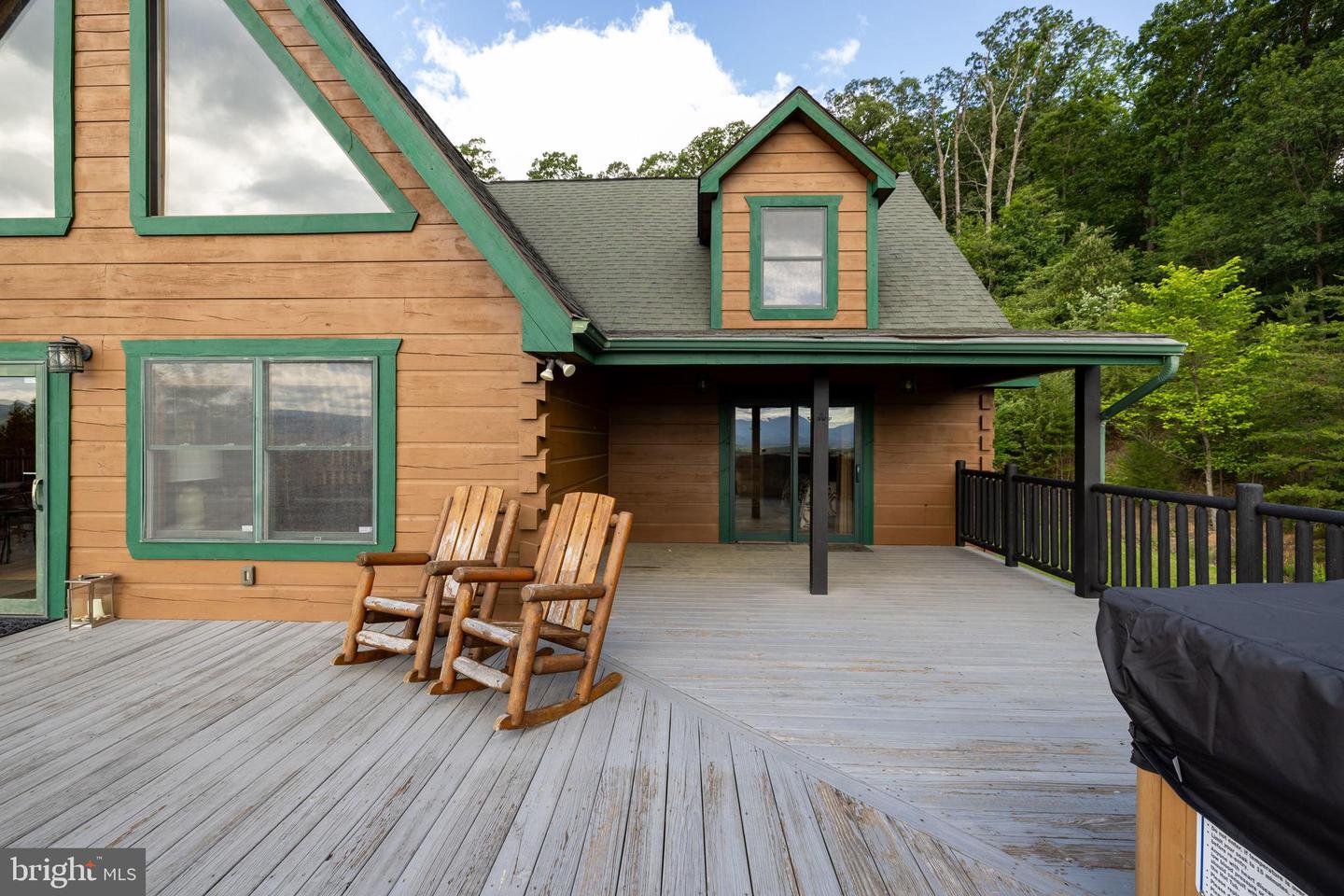 225 LOG HOME PL, STANLEY, Virginia 22851, 5 Bedrooms Bedrooms, ,3 BathroomsBathrooms,Residential,For sale,225 LOG HOME PL,VAPA2004960 MLS # VAPA2004960