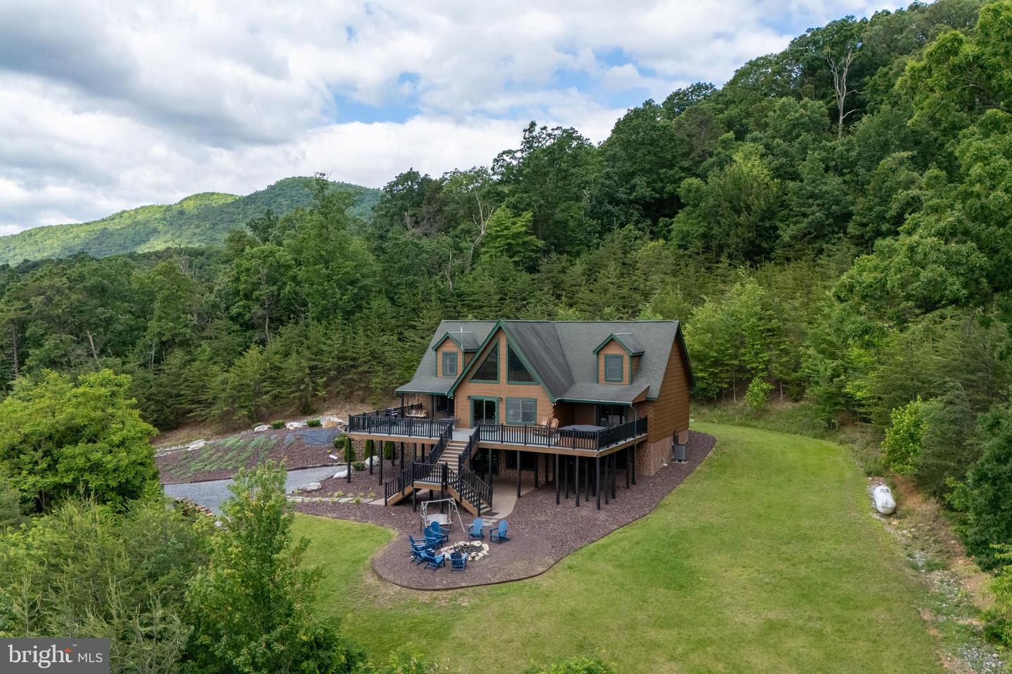 225 LOG HOME PL, STANLEY, Virginia 22851, 5 Bedrooms Bedrooms, ,3 BathroomsBathrooms,Residential,For sale,225 LOG HOME PL,VAPA2004960 MLS # VAPA2004960
