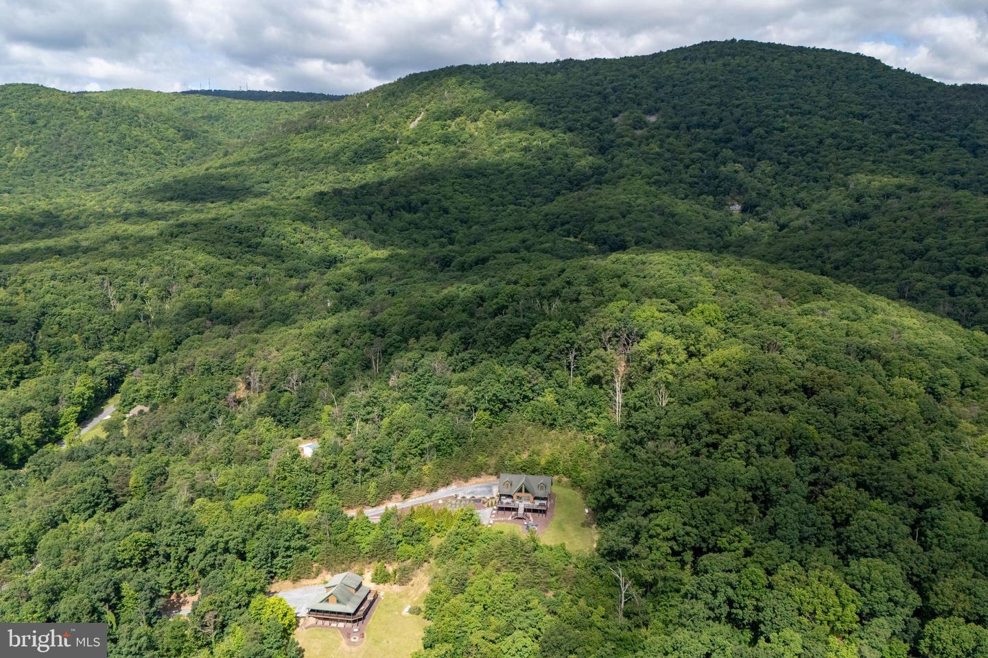 225 LOG HOME PL, STANLEY, Virginia 22851, 5 Bedrooms Bedrooms, ,3 BathroomsBathrooms,Residential,For sale,225 LOG HOME PL,VAPA2004960 MLS # VAPA2004960