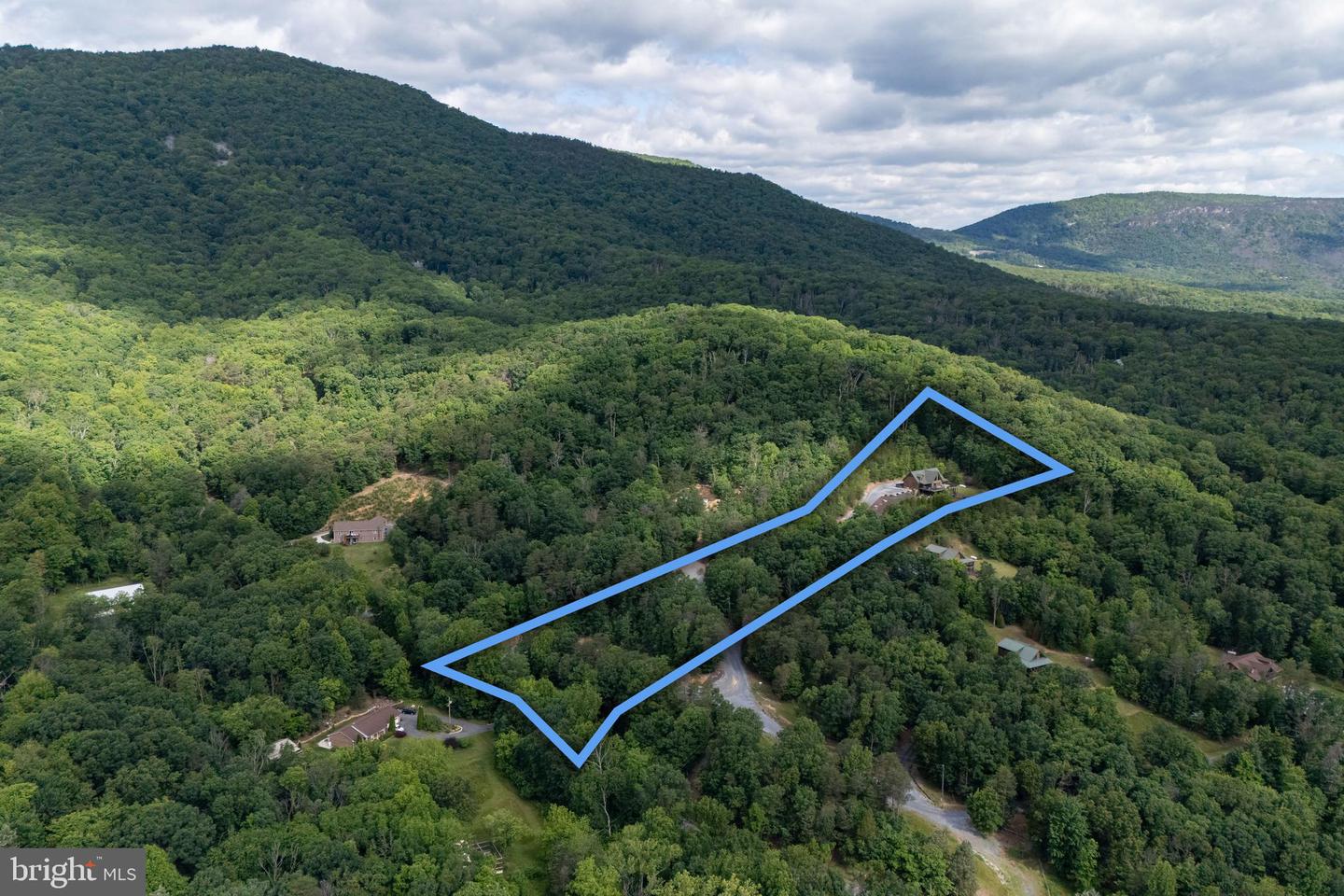 225 LOG HOME PL, STANLEY, Virginia 22851, 5 Bedrooms Bedrooms, ,3 BathroomsBathrooms,Residential,For sale,225 LOG HOME PL,VAPA2004960 MLS # VAPA2004960