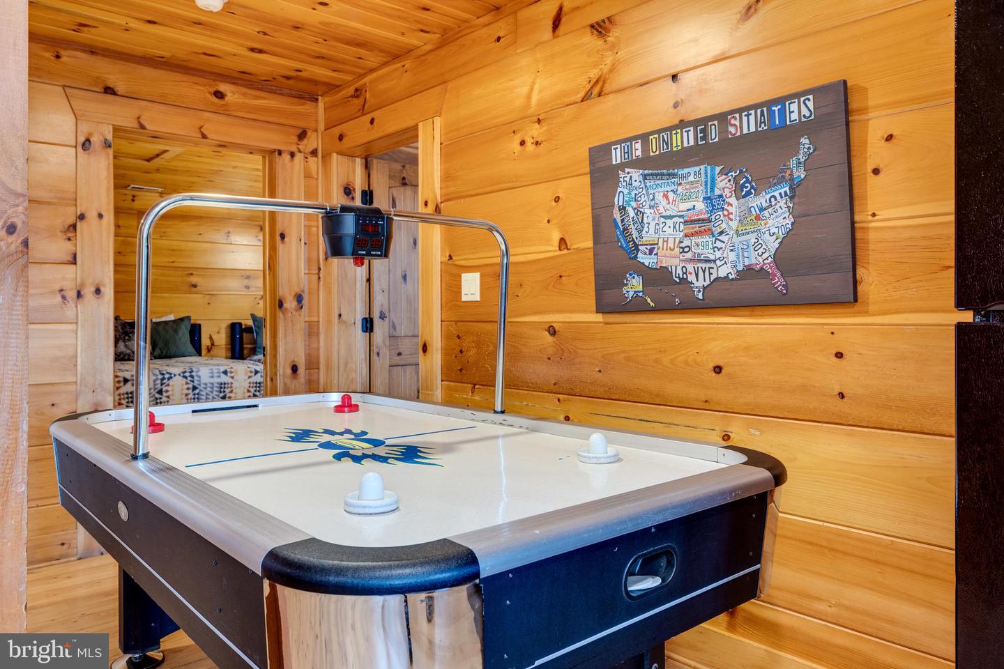 225 LOG HOME PL, STANLEY, Virginia 22851, 5 Bedrooms Bedrooms, ,3 BathroomsBathrooms,Residential,For sale,225 LOG HOME PL,VAPA2004960 MLS # VAPA2004960