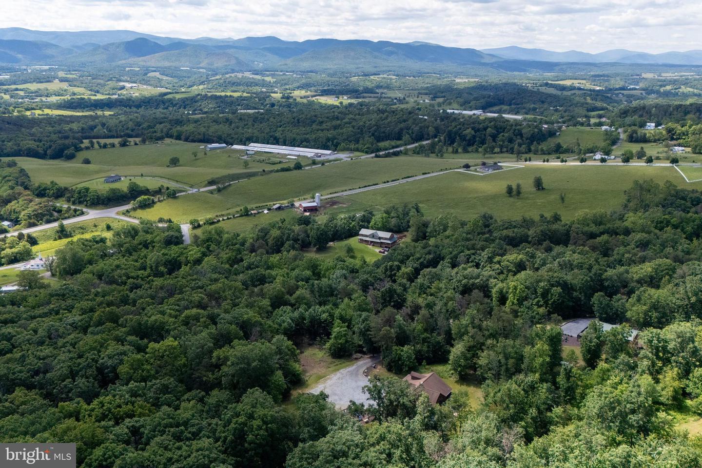 259 LOG HOME PL, STANLEY, Virginia 22851, 3 Bedrooms Bedrooms, ,3 BathroomsBathrooms,Residential,For sale,259 LOG HOME PL,VAPA2004962 MLS # VAPA2004962