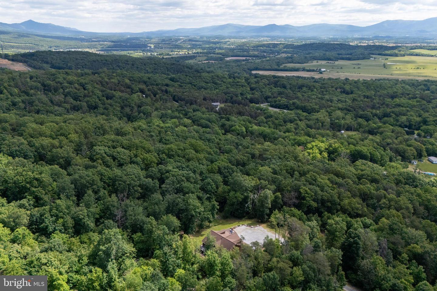 259 LOG HOME PL, STANLEY, Virginia 22851, 3 Bedrooms Bedrooms, ,3 BathroomsBathrooms,Residential,For sale,259 LOG HOME PL,VAPA2004962 MLS # VAPA2004962