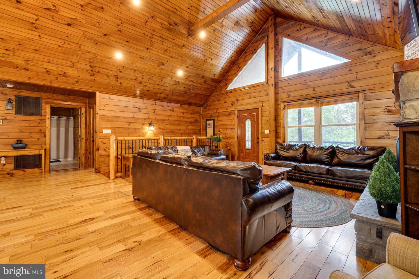 259 LOG HOME PL, STANLEY, Virginia 22851, 3 Bedrooms Bedrooms, ,3 BathroomsBathrooms,Residential,For sale,259 LOG HOME PL,VAPA2004962 MLS # VAPA2004962