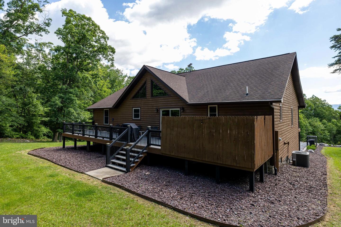 259 LOG HOME PL, STANLEY, Virginia 22851, 3 Bedrooms Bedrooms, ,3 BathroomsBathrooms,Residential,For sale,259 LOG HOME PL,VAPA2004962 MLS # VAPA2004962