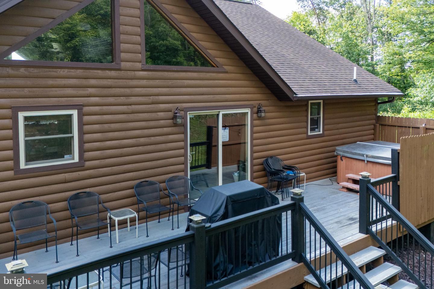 259 LOG HOME PL, STANLEY, Virginia 22851, 3 Bedrooms Bedrooms, ,3 BathroomsBathrooms,Residential,For sale,259 LOG HOME PL,VAPA2004962 MLS # VAPA2004962