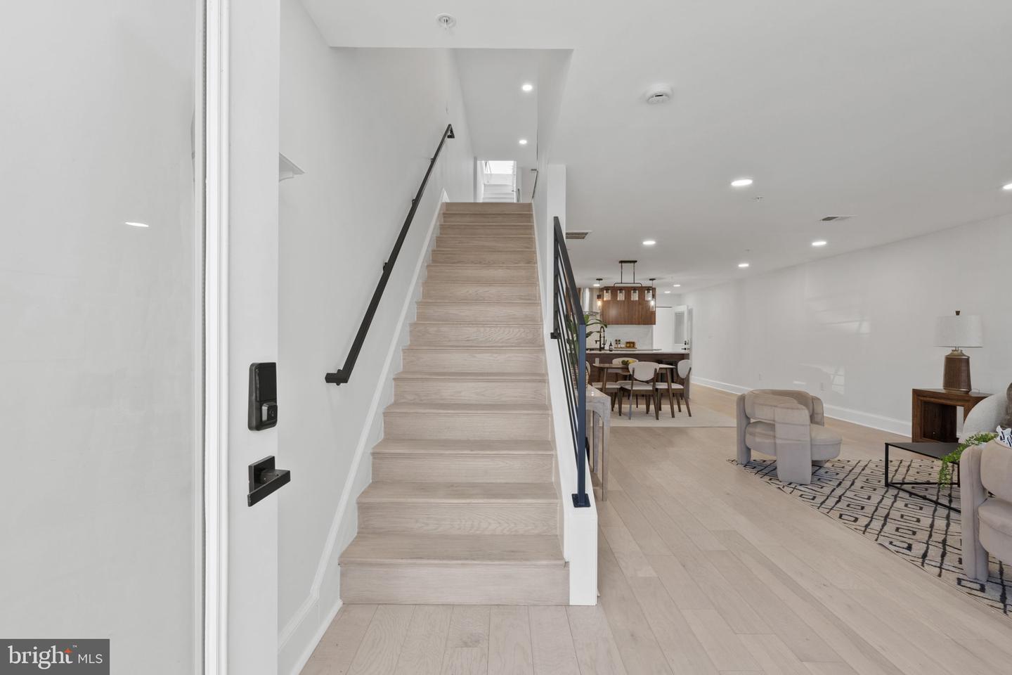 1510 10TH ST NW #2, WASHINGTON, District Of Columbia 20001, 4 Bedrooms Bedrooms, ,3 BathroomsBathrooms,Residential,For sale,1510 10TH ST NW #2,DCDC2202902 MLS # DCDC2202902