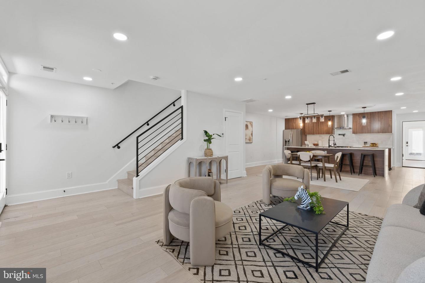 1510 10TH ST NW #2, WASHINGTON, District Of Columbia 20001, 4 Bedrooms Bedrooms, ,3 BathroomsBathrooms,Residential,For sale,1510 10TH ST NW #2,DCDC2202902 MLS # DCDC2202902