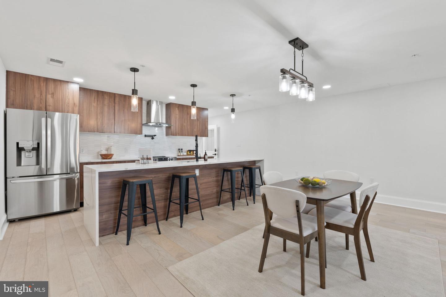 1510 10TH ST NW #2, WASHINGTON, District Of Columbia 20001, 4 Bedrooms Bedrooms, ,3 BathroomsBathrooms,Residential,For sale,1510 10TH ST NW #2,DCDC2202902 MLS # DCDC2202902
