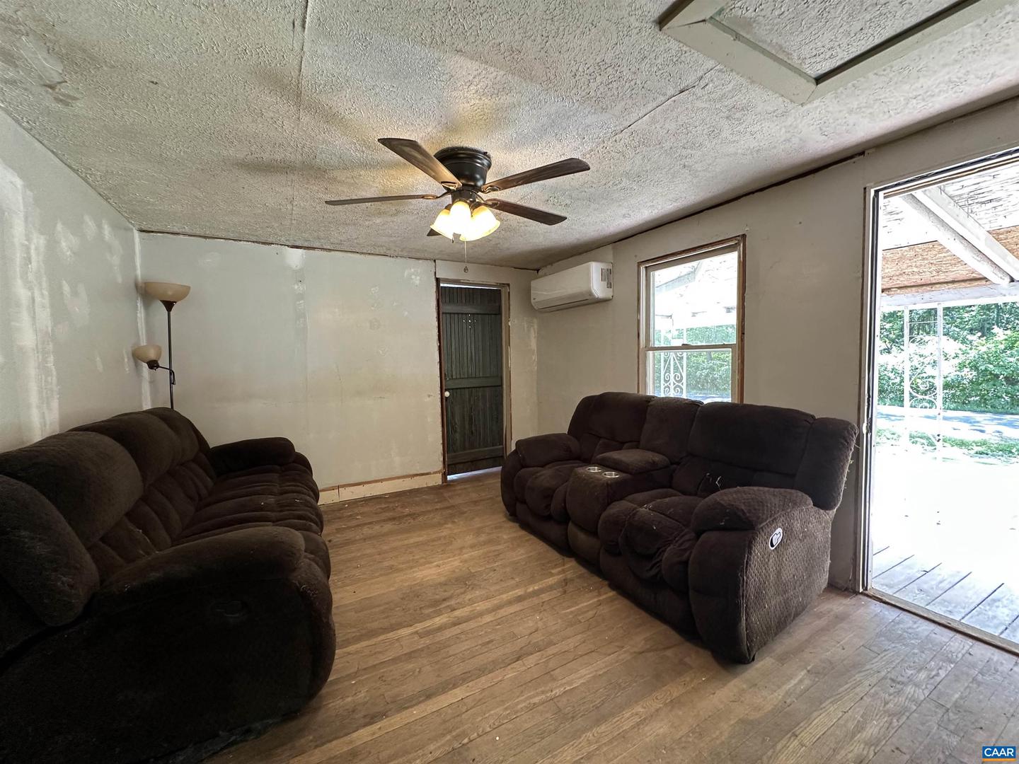 2598 MEADOW CREEK RD, GLADSTONE, Virginia 24553, 2 Bedrooms Bedrooms, ,1 BathroomBathrooms,Residential,For sale,2598 MEADOW CREEK RD,665054 MLS # 665054