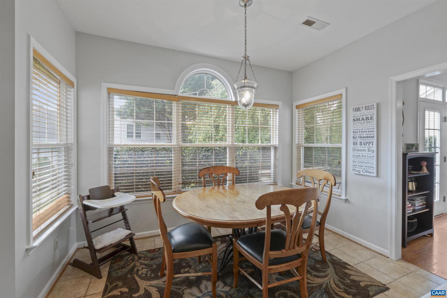 989 CLEARFIELDS LN, CROZET, Virginia 22932, 4 Bedrooms Bedrooms, ,2 BathroomsBathrooms,Residential,For sale,989 CLEARFIELDS LN,665014 MLS # 665014
