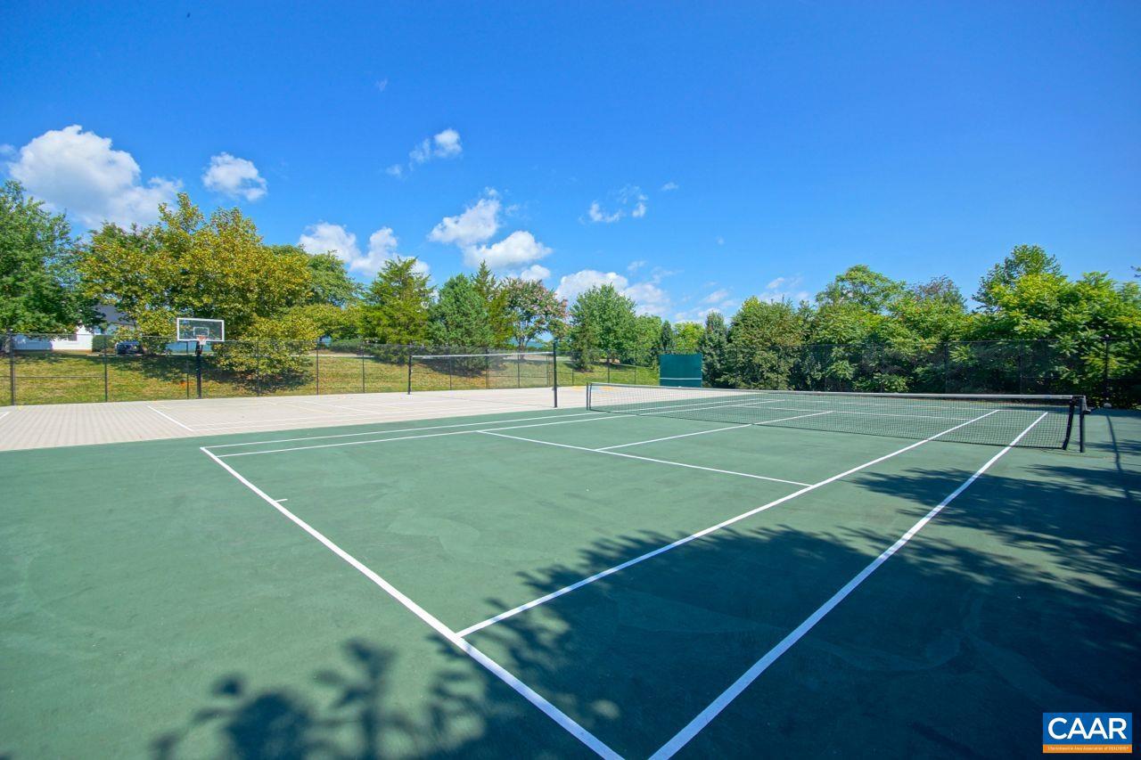 989 CLEARFIELDS LN, CROZET, Virginia 22932, 4 Bedrooms Bedrooms, ,2 BathroomsBathrooms,Residential,For sale,989 CLEARFIELDS LN,665014 MLS # 665014
