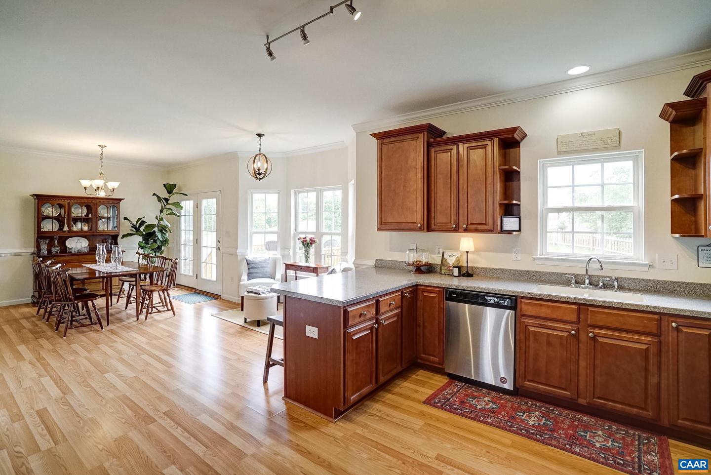 332 OVERVIEW ST, WAYNESBORO, Virginia 22980, 3 Bedrooms Bedrooms, ,2 BathroomsBathrooms,Residential,For sale,332 OVERVIEW ST,665028 MLS # 665028