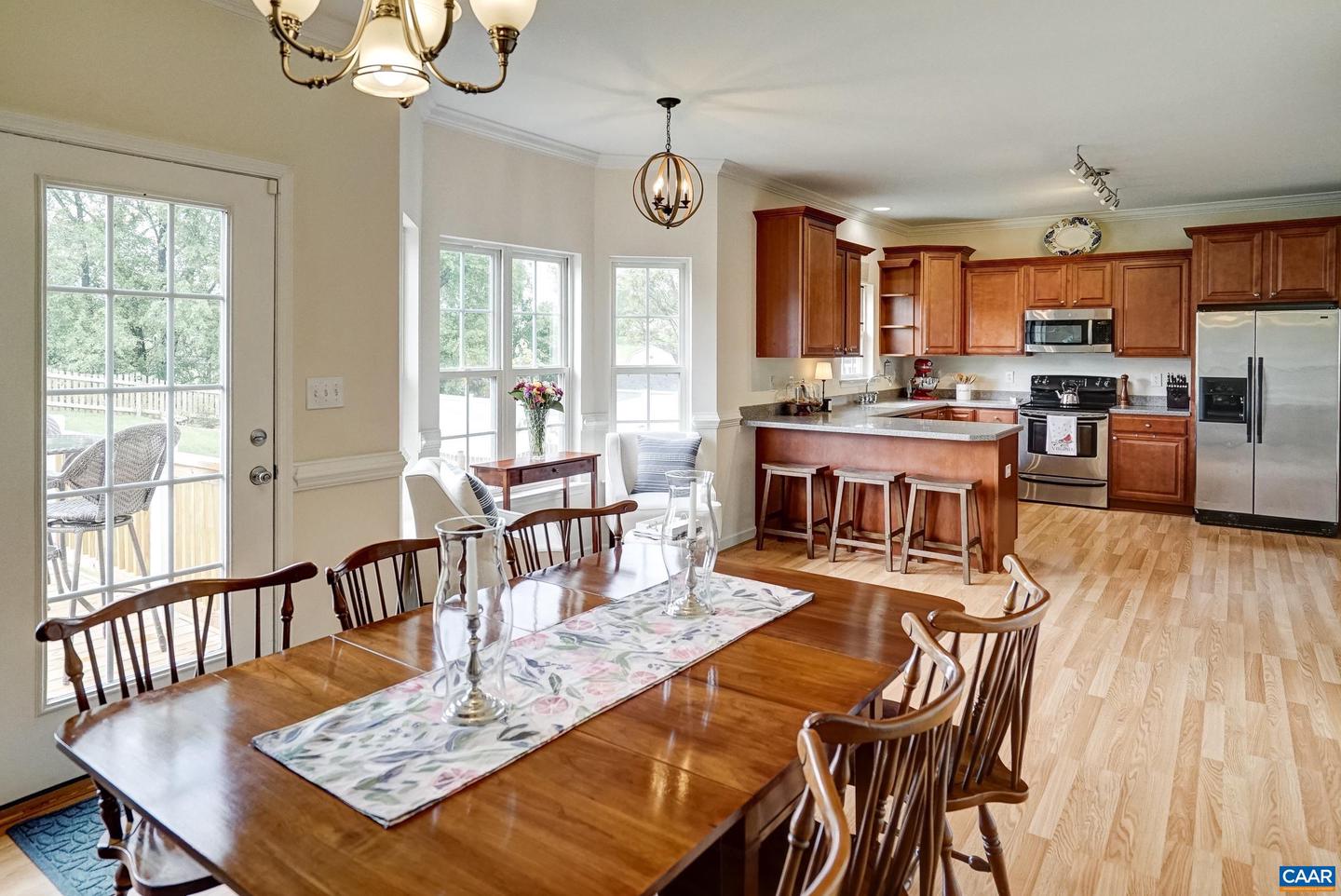332 OVERVIEW ST, WAYNESBORO, Virginia 22980, 3 Bedrooms Bedrooms, ,2 BathroomsBathrooms,Residential,For sale,332 OVERVIEW ST,665028 MLS # 665028