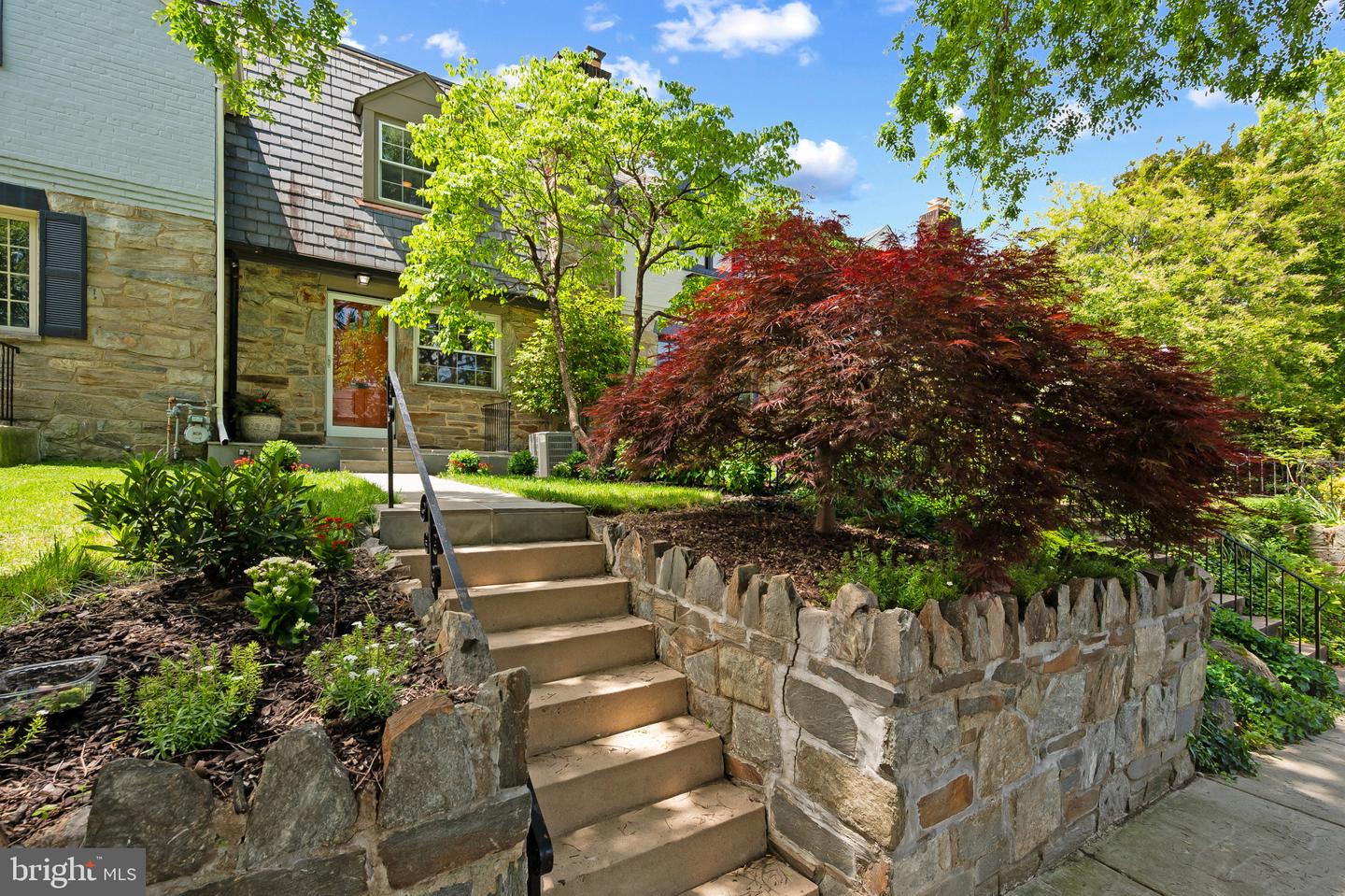 1312 MICHIGAN AVE, ALEXANDRIA, Virginia 22314, 2 Bedrooms Bedrooms, ,2 BathroomsBathrooms,Residential,For sale,1312 MICHIGAN AVE,VAAX2045806 MLS # VAAX2045806