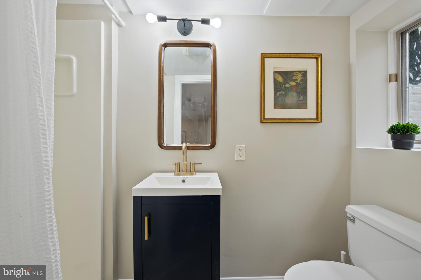 1312 MICHIGAN AVE, ALEXANDRIA, Virginia 22314, 2 Bedrooms Bedrooms, ,2 BathroomsBathrooms,Residential,For sale,1312 MICHIGAN AVE,VAAX2045806 MLS # VAAX2045806