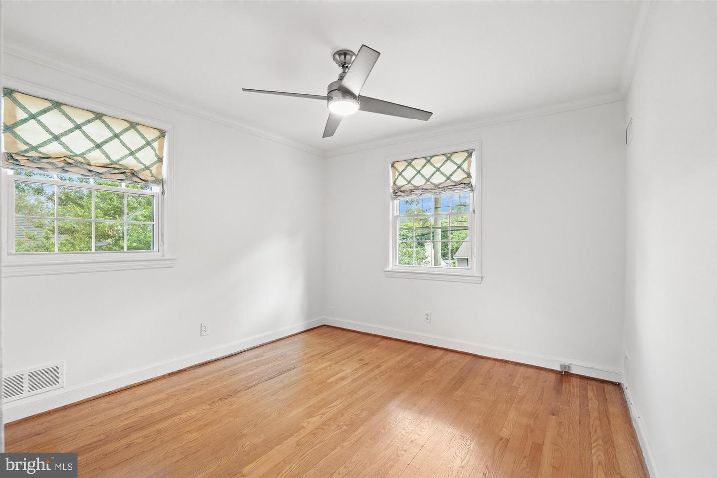 4422 SPRINGDALE ST NW, WASHINGTON, District Of Columbia 20016, 4 Bedrooms Bedrooms, ,3 BathroomsBathrooms,Residential,For sale,4422 SPRINGDALE ST NW,DCDC2202924 MLS # DCDC2202924