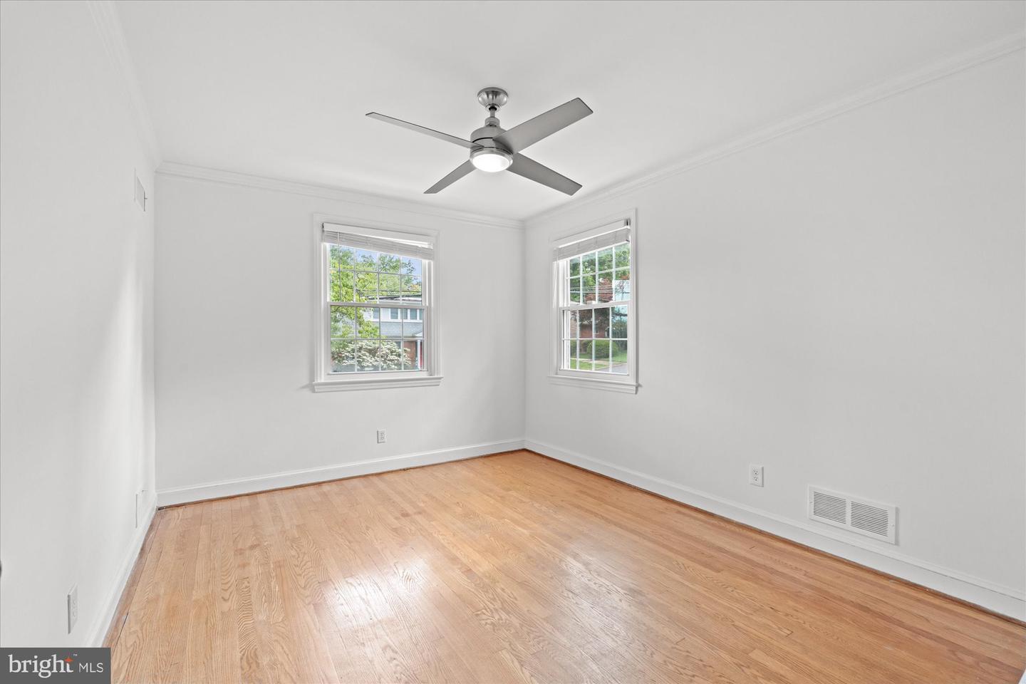 4422 SPRINGDALE ST NW, WASHINGTON, District Of Columbia 20016, 4 Bedrooms Bedrooms, ,3 BathroomsBathrooms,Residential,For sale,4422 SPRINGDALE ST NW,DCDC2202924 MLS # DCDC2202924