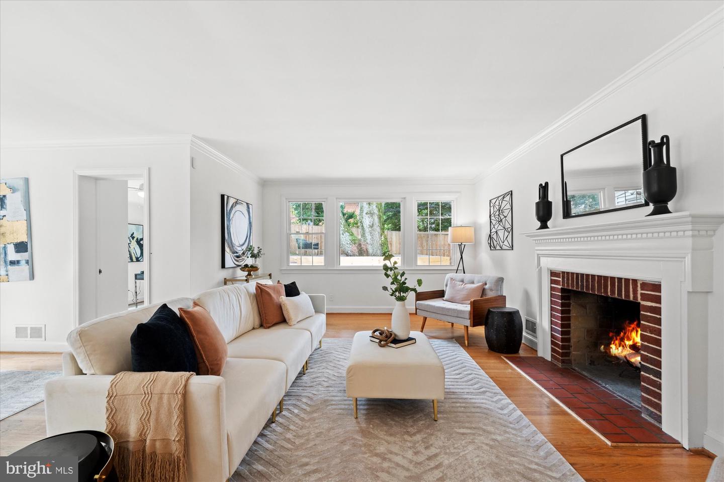 4422 SPRINGDALE ST NW, WASHINGTON, District Of Columbia 20016, 4 Bedrooms Bedrooms, ,3 BathroomsBathrooms,Residential,For sale,4422 SPRINGDALE ST NW,DCDC2202924 MLS # DCDC2202924