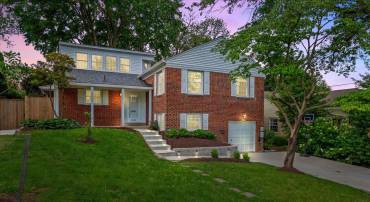 4422 SPRINGDALE ST NW, WASHINGTON, District Of Columbia 20016, 4 Bedrooms Bedrooms, ,3 BathroomsBathrooms,Residential,For sale,4422 SPRINGDALE ST NW,DCDC2202924 MLS # DCDC2202924