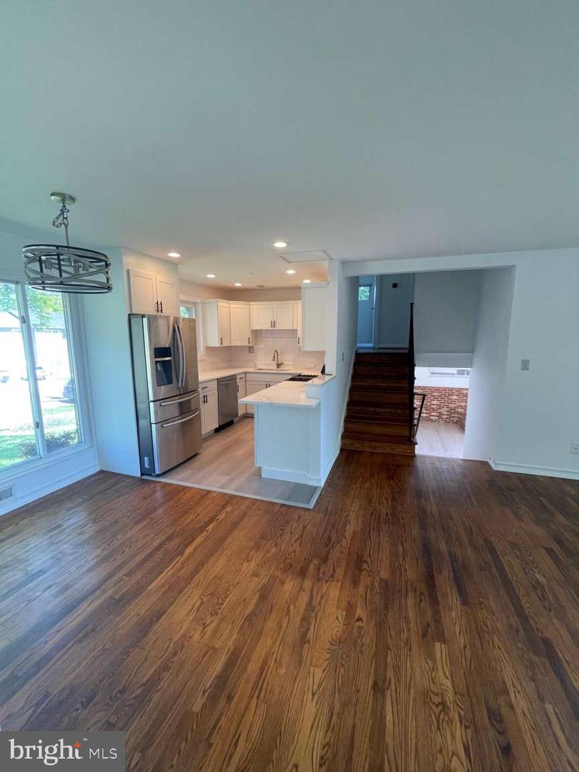 5503 SHELDON DR, ALEXANDRIA, Virginia 22312, 3 Bedrooms Bedrooms, 9 Rooms Rooms,2 BathroomsBathrooms,Residential,For sale,5503 SHELDON DR,VAFX2243836 MLS # VAFX2243836