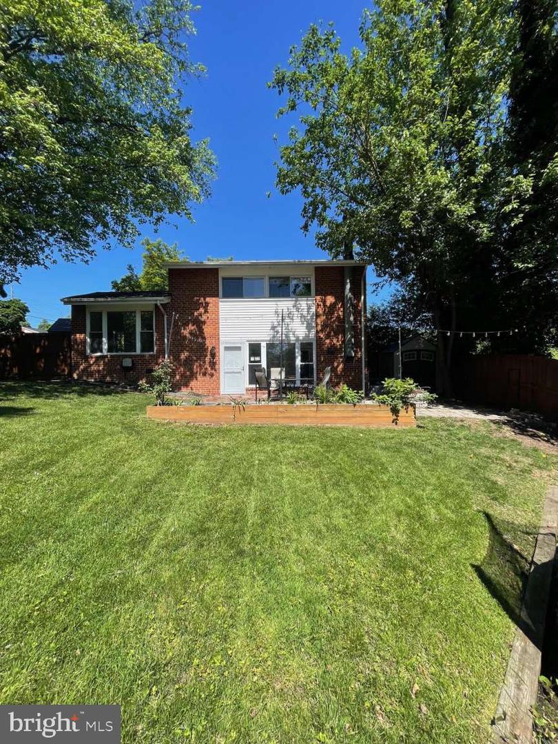 5503 SHELDON DR, ALEXANDRIA, Virginia 22312, 3 Bedrooms Bedrooms, 9 Rooms Rooms,2 BathroomsBathrooms,Residential,For sale,5503 SHELDON DR,VAFX2243836 MLS # VAFX2243836