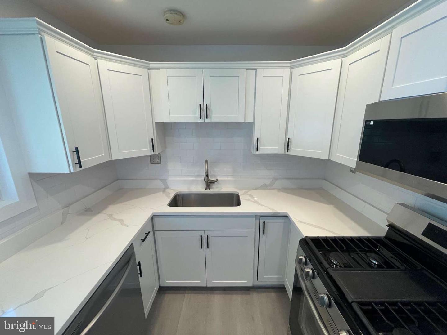 5503 SHELDON DR, ALEXANDRIA, Virginia 22312, 3 Bedrooms Bedrooms, 9 Rooms Rooms,2 BathroomsBathrooms,Residential,For sale,5503 SHELDON DR,VAFX2243836 MLS # VAFX2243836