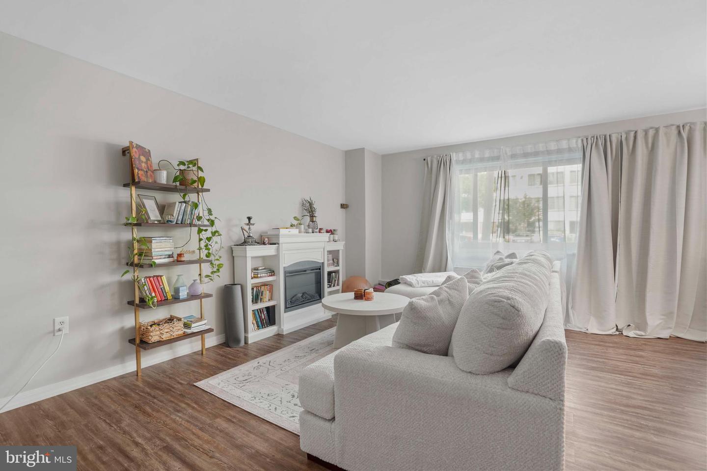 1200 S ARLINGTON RIDGE RD #314, ARLINGTON, Virginia 22202, 1 Bedroom Bedrooms, ,1 BathroomBathrooms,Residential,For sale,1200 S ARLINGTON RIDGE RD #314,VAAR2058340 MLS # VAAR2058340