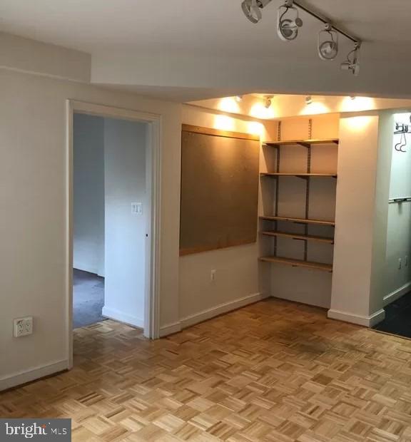 2500 Q ST NW #201, WASHINGTON, District Of Columbia 20007, 1 Bedroom Bedrooms, ,1 BathroomBathrooms,Residential,For sale,2500 Q ST NW #201,DCDC2202952 MLS # DCDC2202952