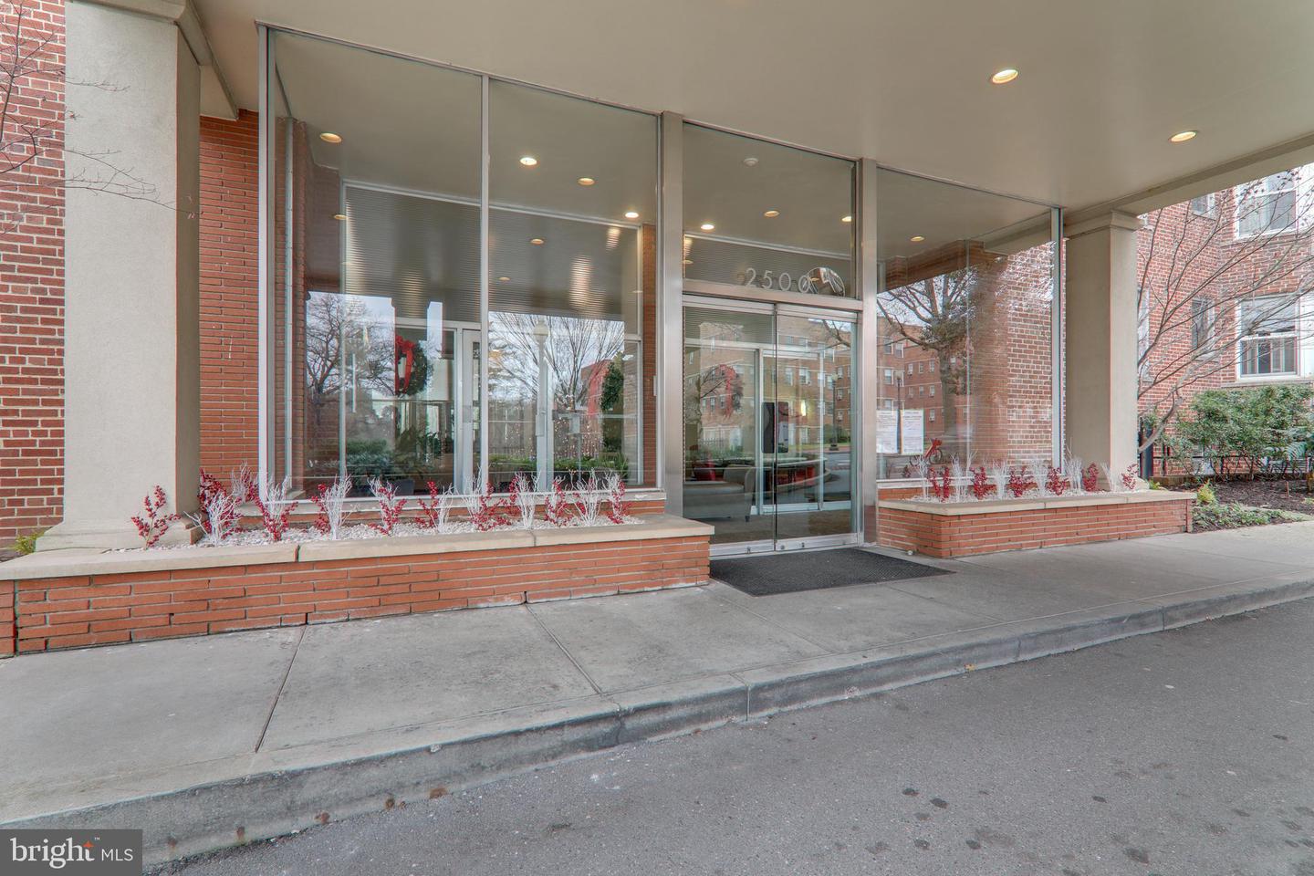 2500 Q ST NW #201, WASHINGTON, District Of Columbia 20007, 1 Bedroom Bedrooms, ,1 BathroomBathrooms,Residential,For sale,2500 Q ST NW #201,DCDC2202952 MLS # DCDC2202952