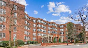 2500 Q ST NW #201, WASHINGTON, District Of Columbia 20007, 1 Bedroom Bedrooms, ,1 BathroomBathrooms,Residential,For sale,2500 Q ST NW #201,DCDC2202952 MLS # DCDC2202952