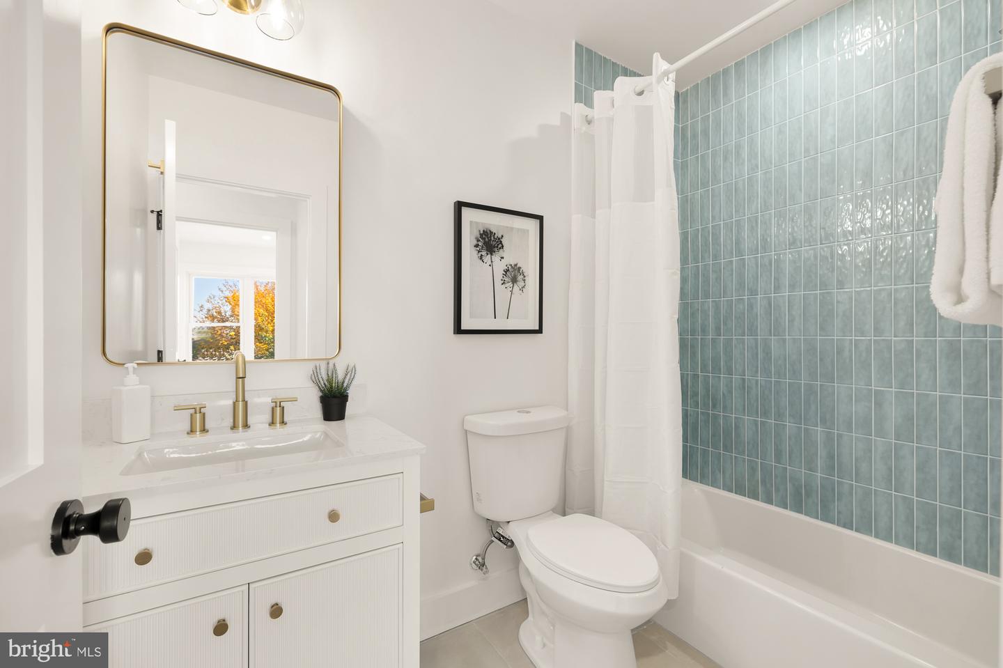 4308 4TH ST NW, WASHINGTON, District Of Columbia 20011, 4 Bedrooms Bedrooms, ,3 BathroomsBathrooms,Residential,For sale,4308 4TH ST NW,DCDC2202958 MLS # DCDC2202958