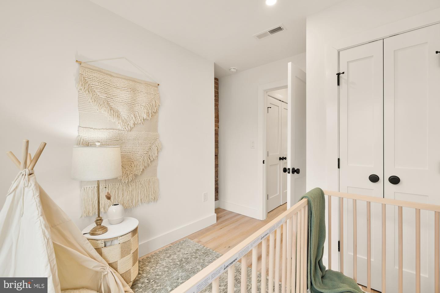 4308 4TH ST NW, WASHINGTON, District Of Columbia 20011, 4 Bedrooms Bedrooms, ,3 BathroomsBathrooms,Residential,For sale,4308 4TH ST NW,DCDC2202958 MLS # DCDC2202958