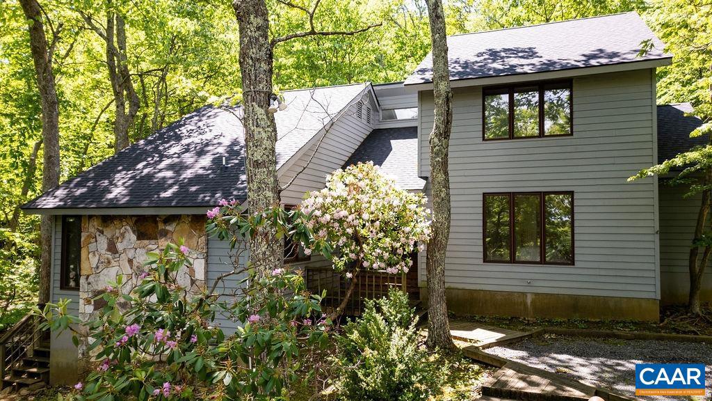 98 PEDLARS PT, ROSELAND, Virginia 22967, 4 Bedrooms Bedrooms, ,3 BathroomsBathrooms,Residential,For sale,98 PEDLARS PT,665061 MLS # 665061
