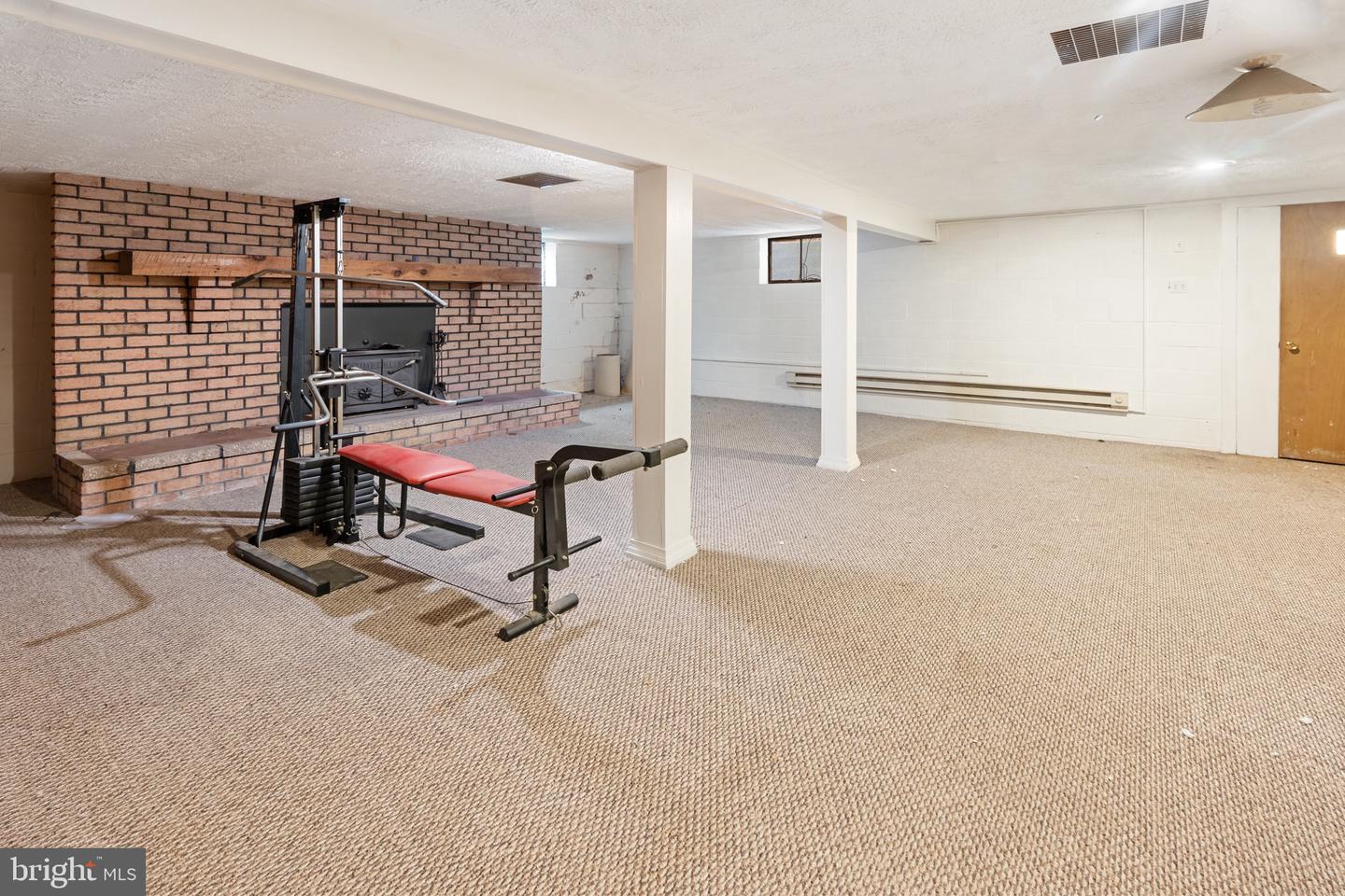52 GOLDEN MAPLE LN, MAURERTOWN, Virginia 22644, 3 Bedrooms Bedrooms, ,2 BathroomsBathrooms,Residential,For sale,52 GOLDEN MAPLE LN,VASH2011590 MLS # VASH2011590