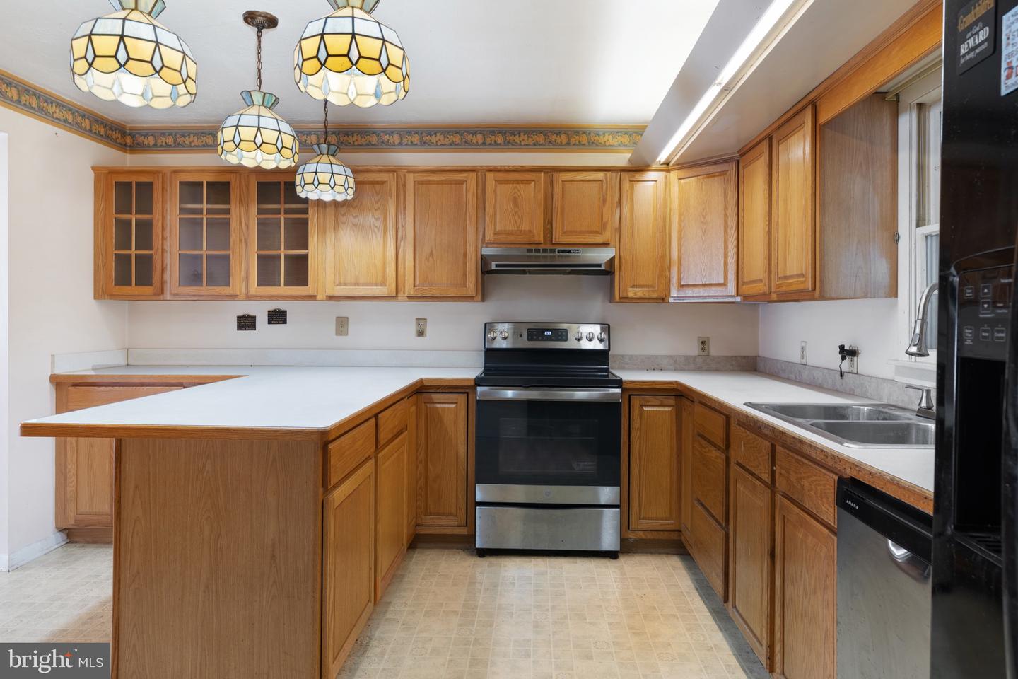 52 GOLDEN MAPLE LN, MAURERTOWN, Virginia 22644, 3 Bedrooms Bedrooms, ,2 BathroomsBathrooms,Residential,For sale,52 GOLDEN MAPLE LN,VASH2011590 MLS # VASH2011590