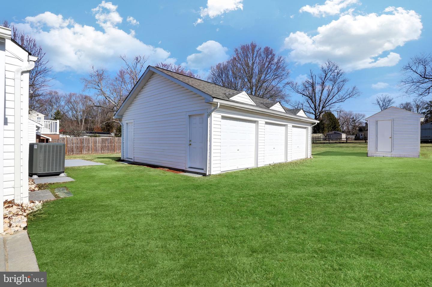 8505 ROSEMONT CIR, ALEXANDRIA, Virginia 22309, 3 Bedrooms Bedrooms, ,2 BathroomsBathrooms,Residential,For sale,8505 ROSEMONT CIR,VAFX2243880 MLS # VAFX2243880