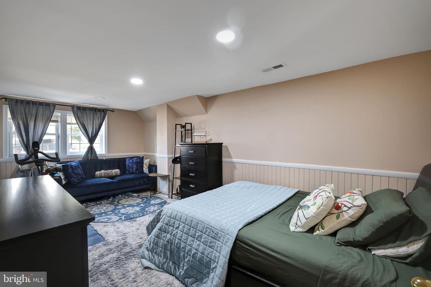 8505 ROSEMONT CIR, ALEXANDRIA, Virginia 22309, 3 Bedrooms Bedrooms, ,2 BathroomsBathrooms,Residential,For sale,8505 ROSEMONT CIR,VAFX2243880 MLS # VAFX2243880
