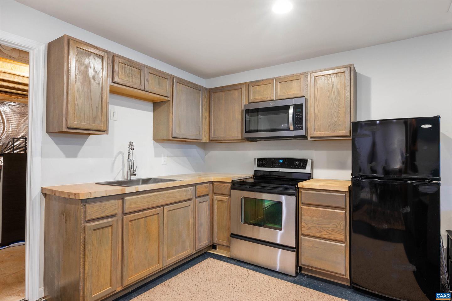 4506 SUNSET DR, CHARLOTTESVILLE, Virginia 22911, 4 Bedrooms Bedrooms, ,3 BathroomsBathrooms,Residential,For sale,4506 SUNSET DR,664841 MLS # 664841