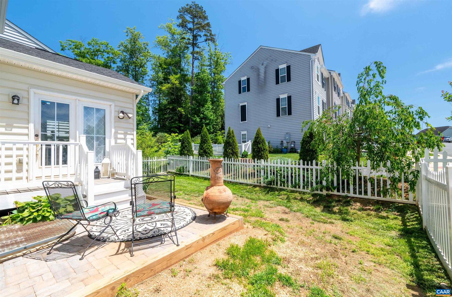 4506 SUNSET DR, CHARLOTTESVILLE, Virginia 22911, 4 Bedrooms Bedrooms, ,3 BathroomsBathrooms,Residential,For sale,4506 SUNSET DR,664841 MLS # 664841
