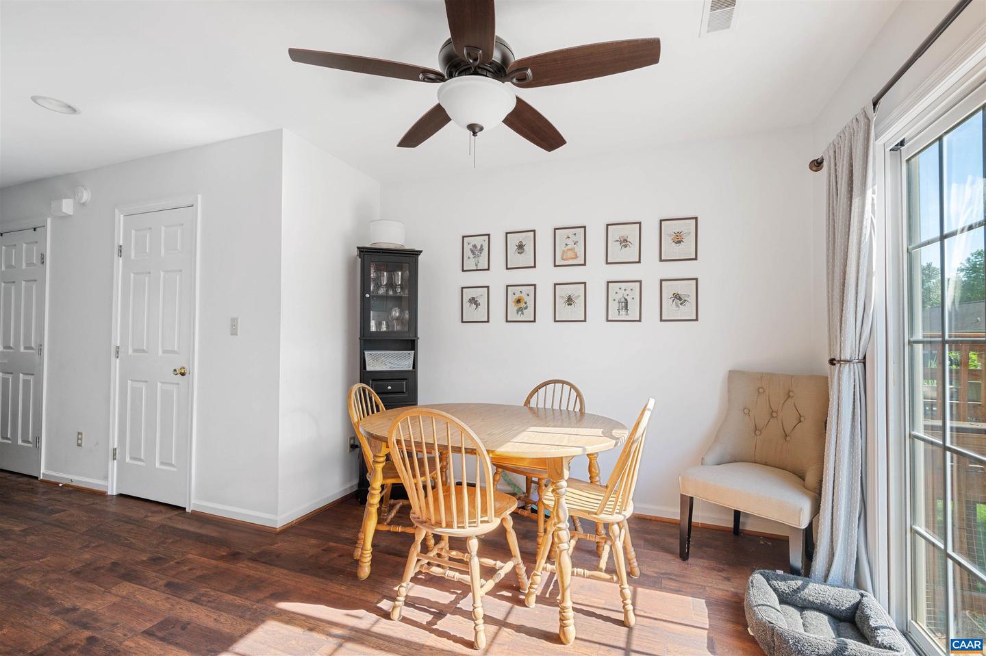 119 DANBURY CT, CHARLOTTESVILLE, Virginia 22902, 3 Bedrooms Bedrooms, ,2 BathroomsBathrooms,Residential,For sale,119 DANBURY CT,664838 MLS # 664838